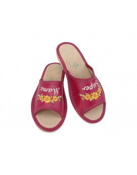 Super Mama - Skórzane pantofle haftowane - Prezent na dzień Matki - Certyfikat