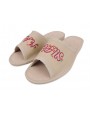 Haftowane pantofle skórzane – prezent na Dzień Matki – Certyfikat Super Mamy gratis